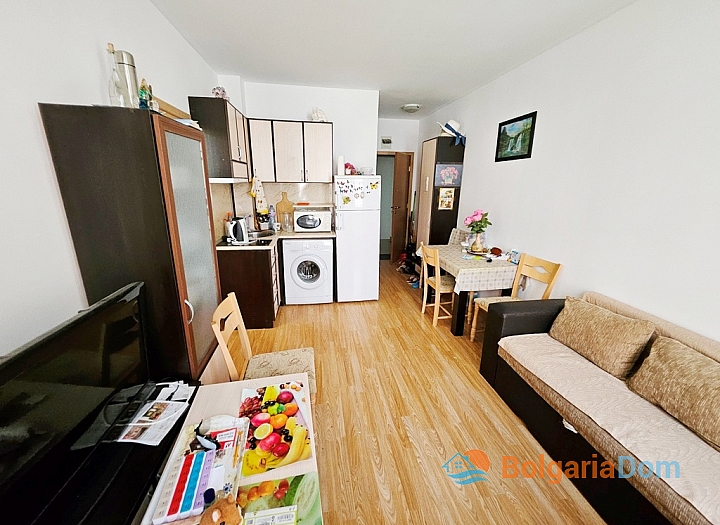 Cozy two-room apartment in a large gated complex on the coast. Photo 14