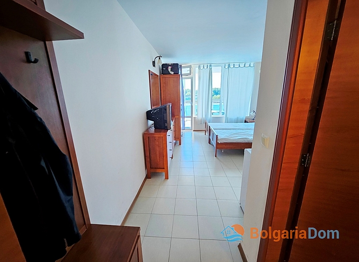 Prostorné studio na druhém pobřeží. Foto 8
