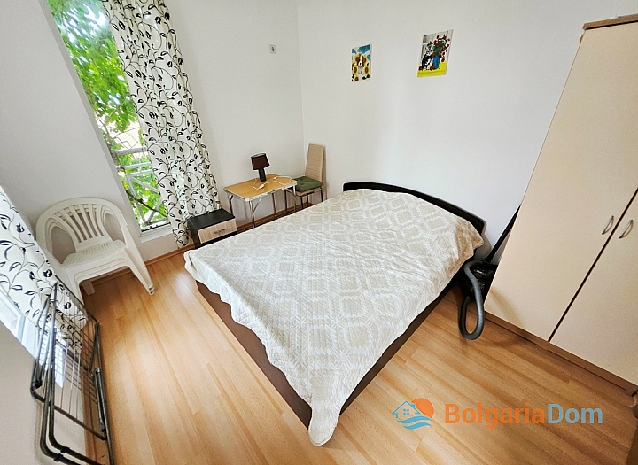 Zweizimmerwohnung in einer großen Anlage. Foto 13
