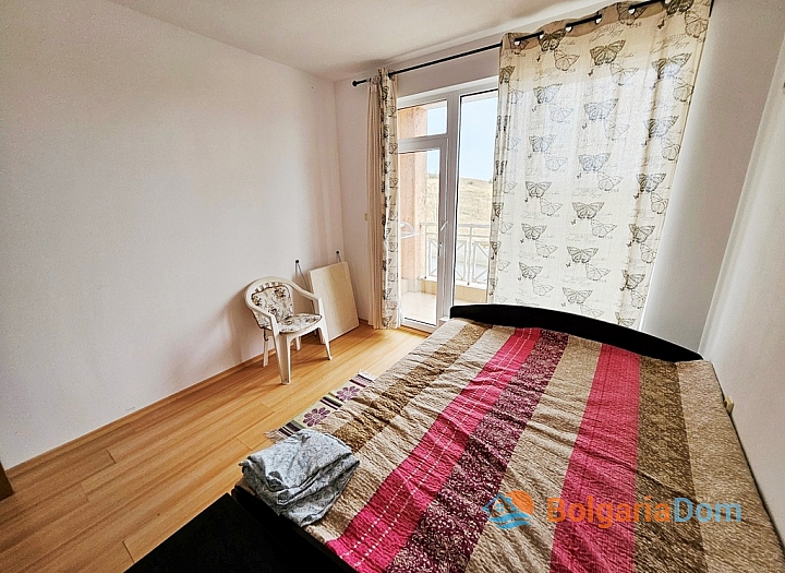 Zweizimmerwohnung in einer großen Anlage. Foto 15