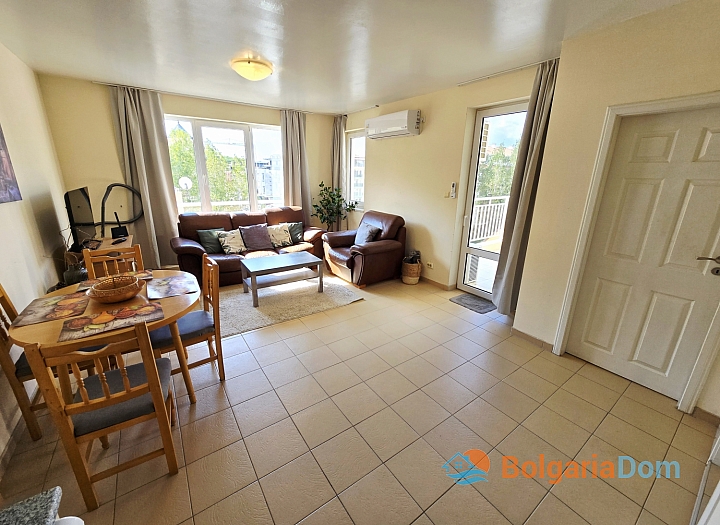 Dvoupokojový apartmán v komplexu Sea Dreams, Slunečné pobřeží. Foto 5