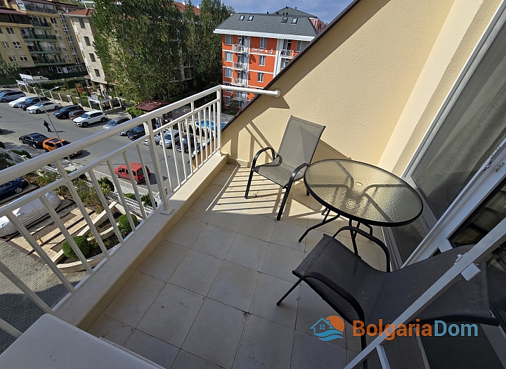 Dvoupokojový apartmán v komplexu Sea Dreams, Slunečné pobřeží. Foto 10