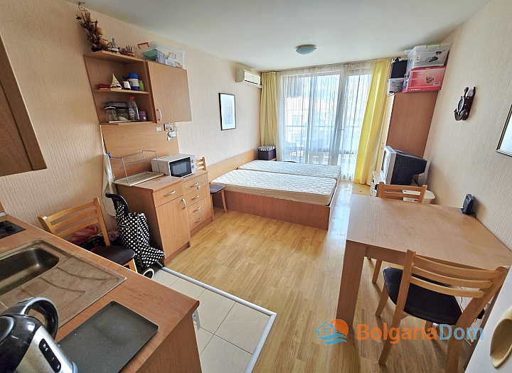 Útulné studio v Nesebaru na první linii. Foto 2