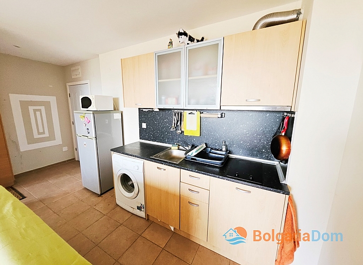 Three-room apartment in a large family complex. Photo 6