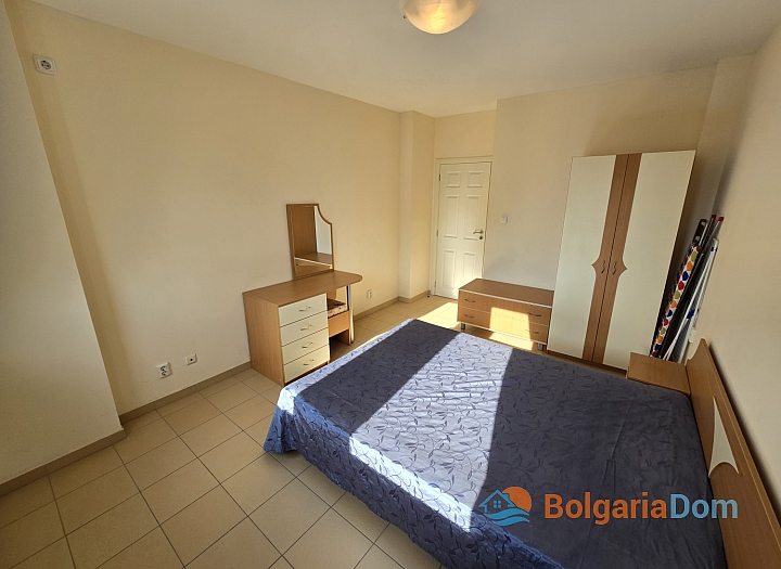 Apartment with pool view in a large complex. Photo 10 Apartment with pool view in a large complex. Photo 10