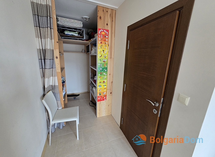 Apartment with a pool view, 100 meters from the sea. Photo 9