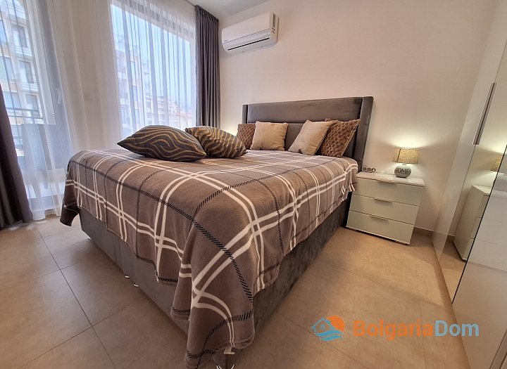 Wunderschöne Wohnung in einem privaten Gebäude mit Blick auf den Pool in einer erstklassigen neuen Anlage. Foto 3