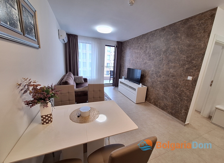 Wunderschöne Wohnung in einem privaten Gebäude mit Blick auf den Pool in einer erstklassigen neuen Anlage. Foto 11