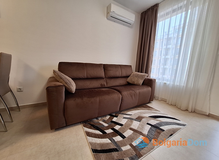 Wunderschöne Wohnung in einem privaten Gebäude mit Blick auf den Pool in einer erstklassigen neuen Anlage. Foto 18