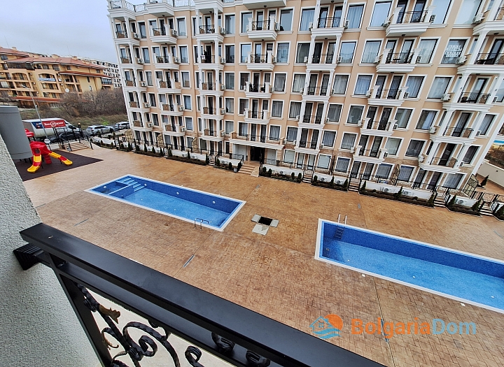 Wunderschöne Wohnung in einem privaten Gebäude mit Blick auf den Pool in einer erstklassigen neuen Anlage. Foto 6