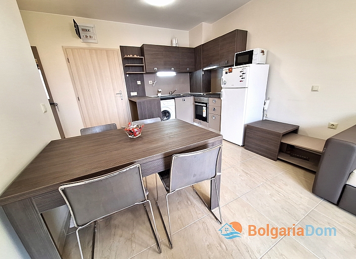 Attraktive Zweizimmerwohnung mit Poolblick im Star Dreams-Komplex. Foto 6