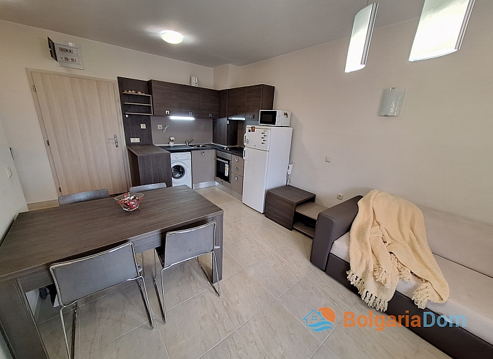 Attraktive Zweizimmerwohnung mit Poolblick im Star Dreams-Komplex. Foto 2