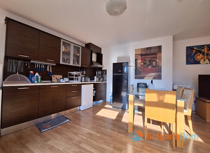Geräumige Wohnung in einer großen, wunderschönen Wellnessanlage. Foto 6
