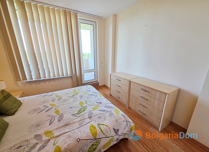 Großzügige Wohnung mit herrlicher Aussicht in einer exzellenten Anlage. Foto 16