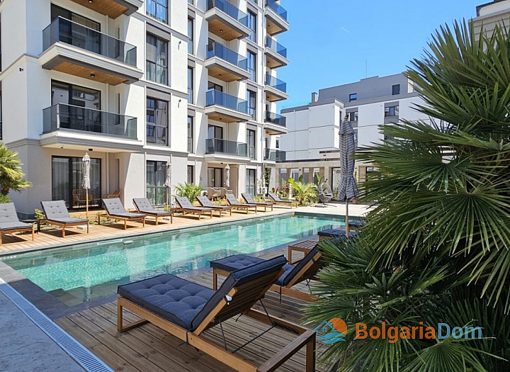 Two-room apartment in a new complex.. Photo 1