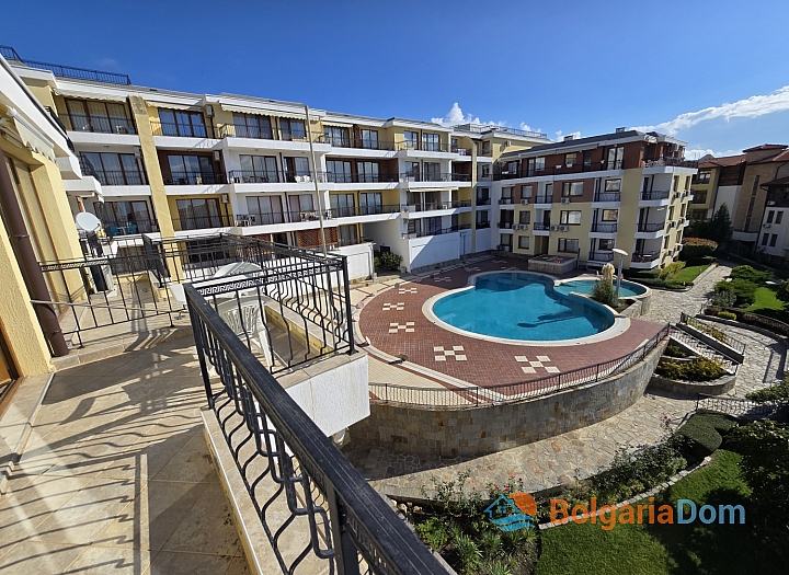 Apartment mit Meerblick in einer Luxusanlage in erster Strandreihe. Foto 11