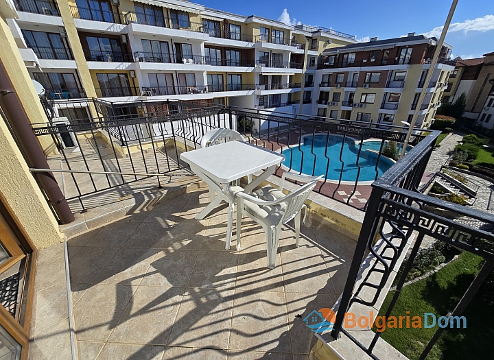 Apartment mit Meerblick in einer Luxusanlage in erster Strandreihe. Foto 12