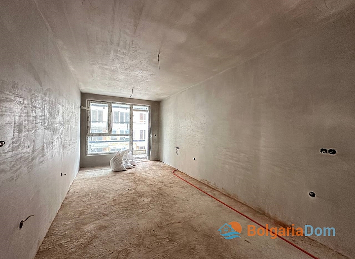 Two-room apartment in Burgas in a new building. Photo 3