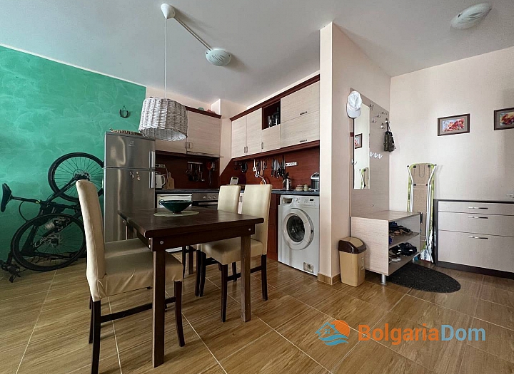 Spacious apartment in a good complex. Photo 11