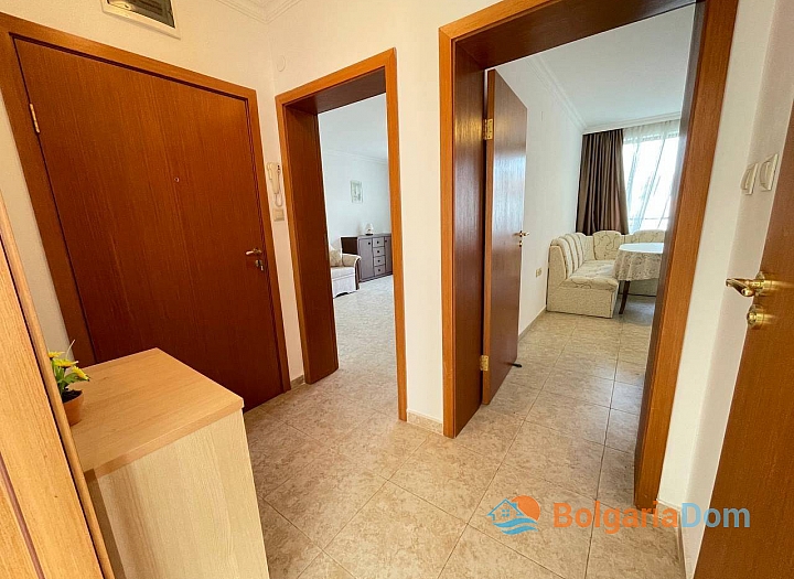 Excellent three-room apartment in the center of Sveti Vlas. Photo 13