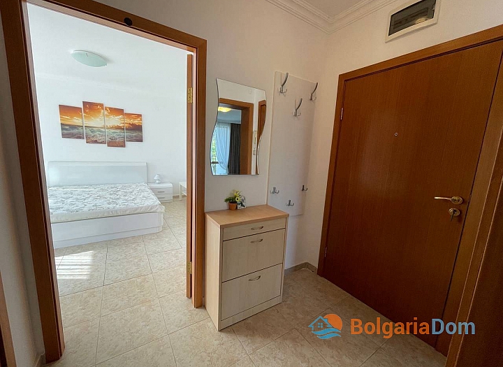 Excellent three-room apartment in the center of Sveti Vlas. Photo 14