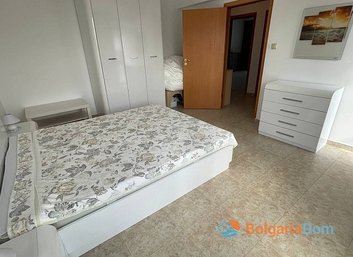 Excellent three-room apartment in the center of Sveti Vlas. Photo 12