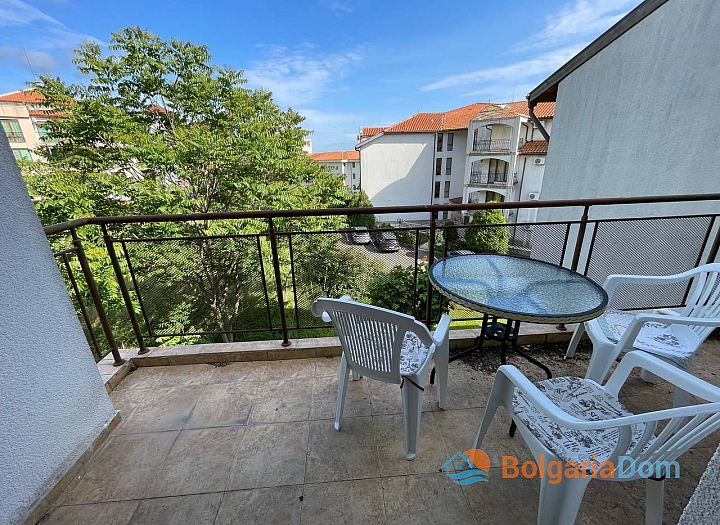 Excellent three-room apartment in the center of Sveti Vlas. Photo 11