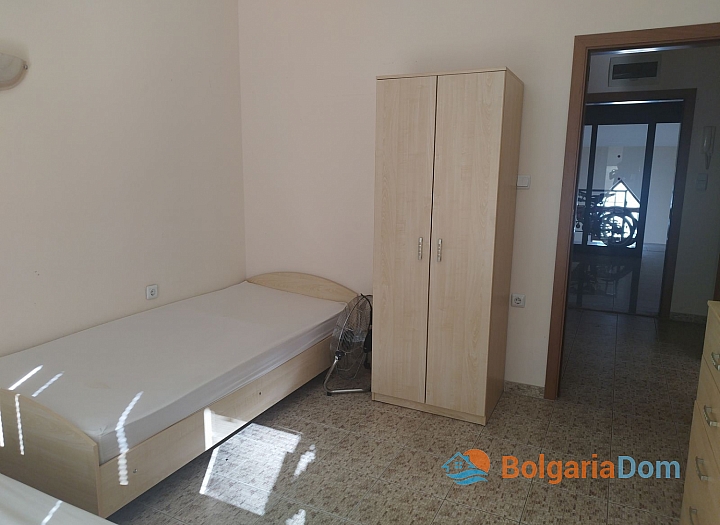 Apartament z widokiem na basen w kompleksie o doskonałej lokalizacji. Zdjęcie 12
