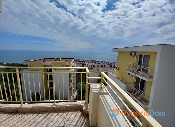 Large apartment with sea view!. Photo 21