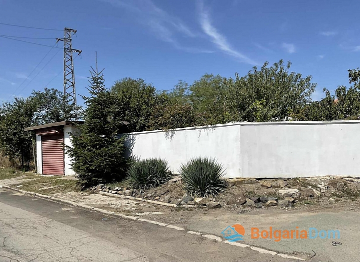 Отличный дом с тремя спальнями и красивым садом. Фото 31