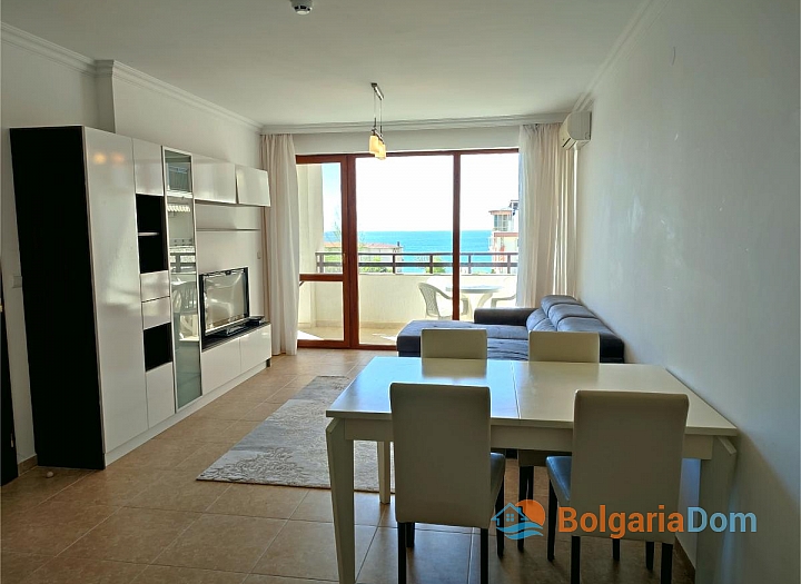 Moderne Dreizimmerwohnung im Herzen von Sveti Vlas. Foto 3