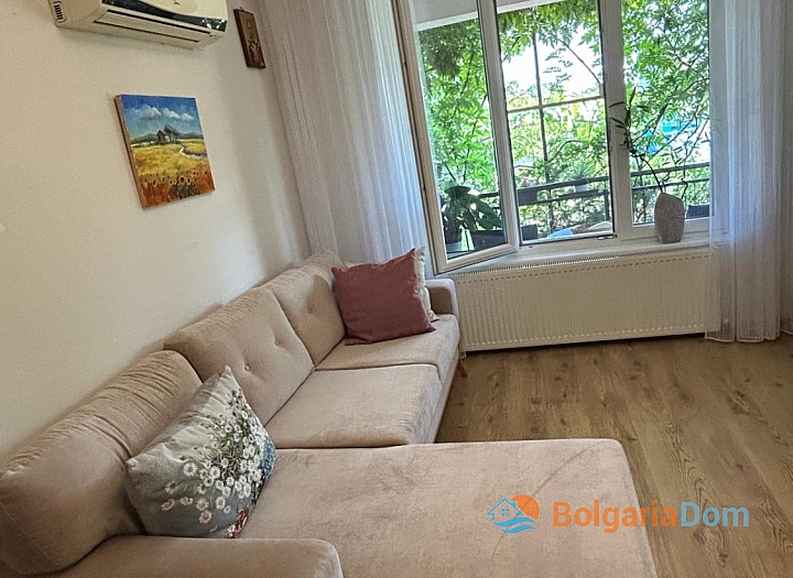 Отличный дом с тремя спальнями и красивым садом. Фото 18