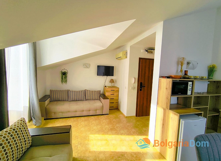 Dwupokojowe mieszkanie nad morzem w kompleksie Sveti Vlas Morski Far. Zdjęcie 2 Dwupokojowe mieszkanie nad morzem w kompleksie Sveti Vlas Morski Far. Zdjęcie 2