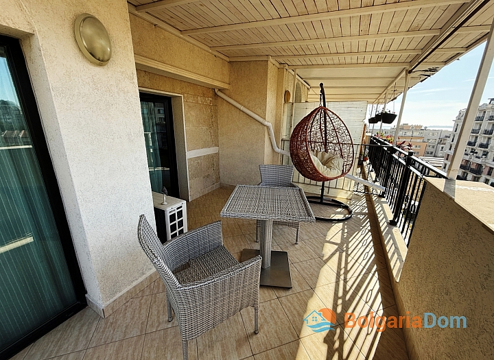 Duży dwupokojowy apartament 400 metrów od morza. Zdjęcie 7 Duży dwupokojowy apartament 400 metrów od morza. Zdjęcie 7