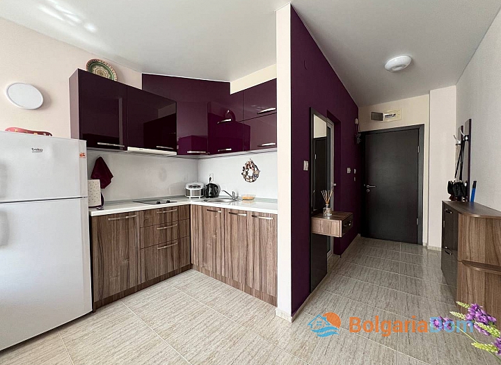 Apartament z widokiem na basen w kompleksie o dogodnej lokalizacji. Zdjęcie 7