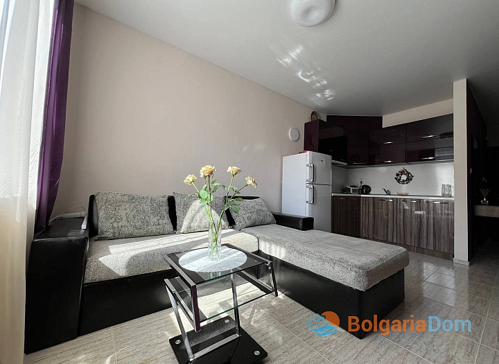 Apartament z widokiem na basen w kompleksie o dogodnej lokalizacji. Zdjęcie 1