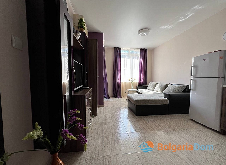 Apartament z widokiem na basen w kompleksie o dogodnej lokalizacji. Zdjęcie 12