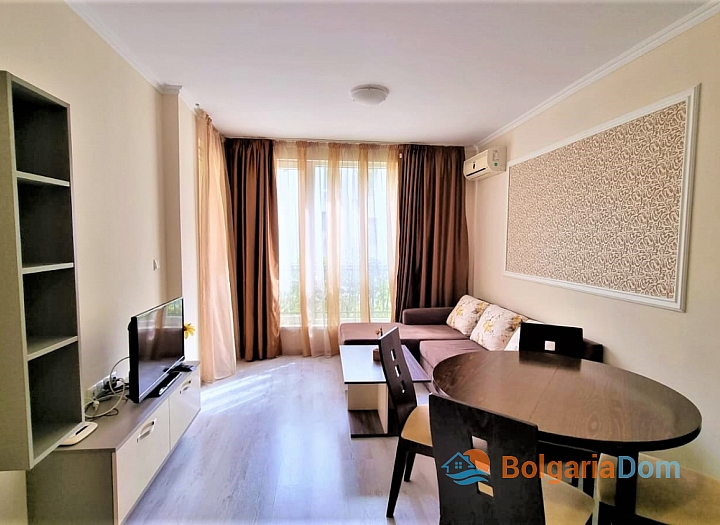 Luxurious apartment in an excellent complex 160 meters from the sea. Photo 2