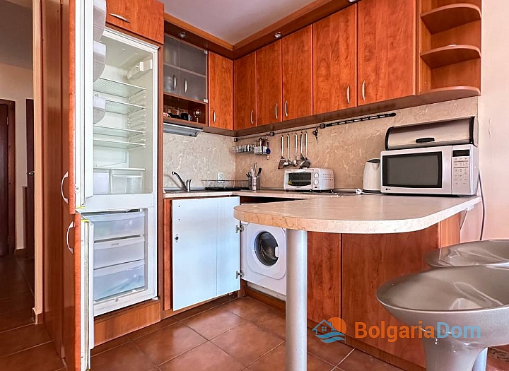 Geräumige Wohnung in einer kleinen Wohnanlage in exzellenter Lage. Foto 12