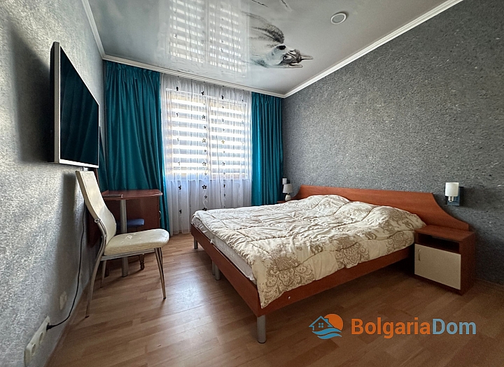 Vynikající třípokojový byt v malém komplexu. Foto 2