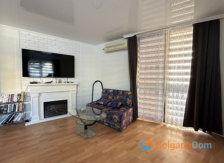 Vynikající třípokojový byt v malém komplexu. Foto 11