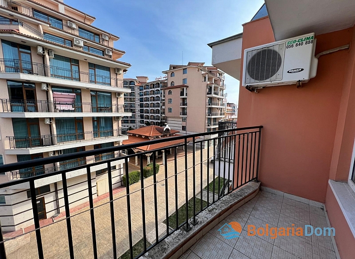 Große Wohnung nahe dem Strand und dem Zentrum von Nessebar. Foto 12