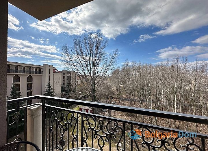 Two-bedroom apartment in a luxury spa complex. Photo 6