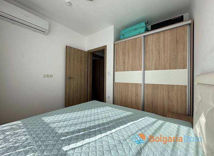 Two-bedroom apartment in a luxury spa complex. Photo 16