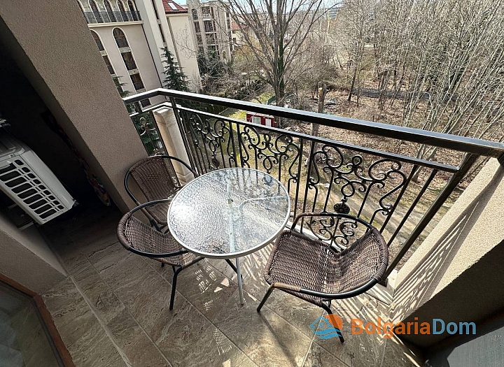 Two-bedroom apartment in a luxury spa complex. Photo 7