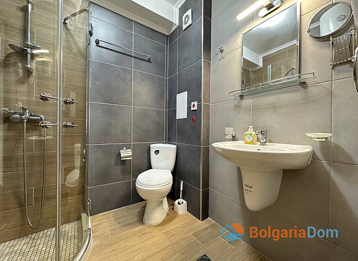 Two-bedroom apartment in a luxury spa complex. Photo 22