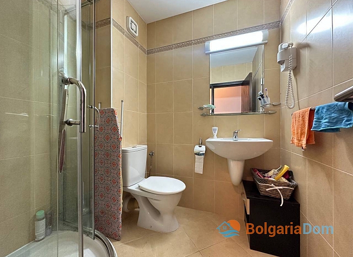 Apartment with side sea view. Photo 22