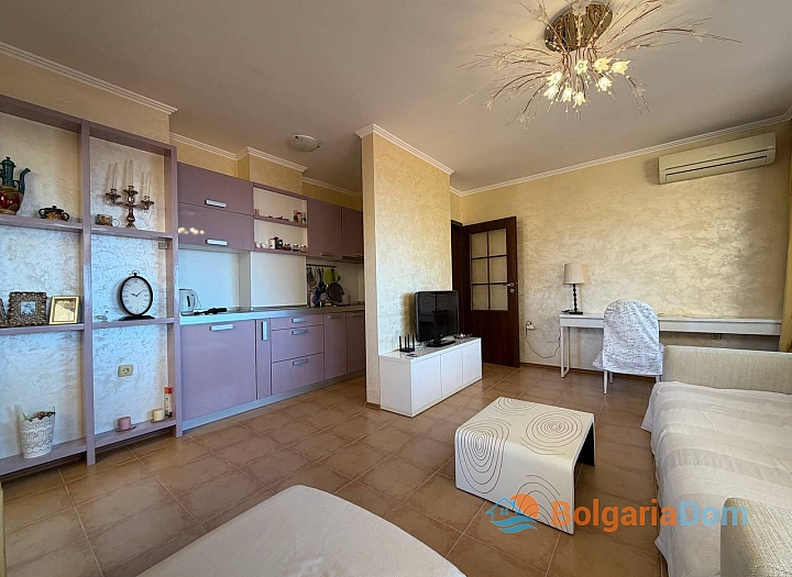 Przestronny apartament z dużym tarasem i widokiem na morze. Zdjęcie 4 Przestronny apartament z dużym tarasem i widokiem na morze. Zdjęcie 4