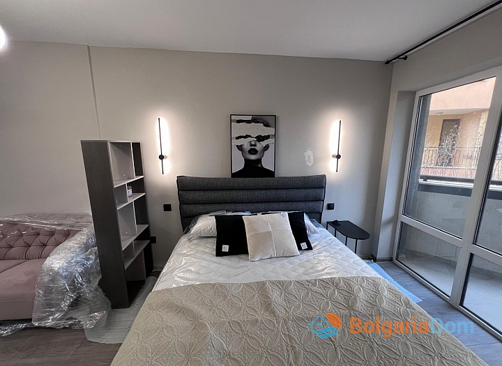 Krásný studiový byt s novou rekonstrukcí a nábytkem. Foto 3