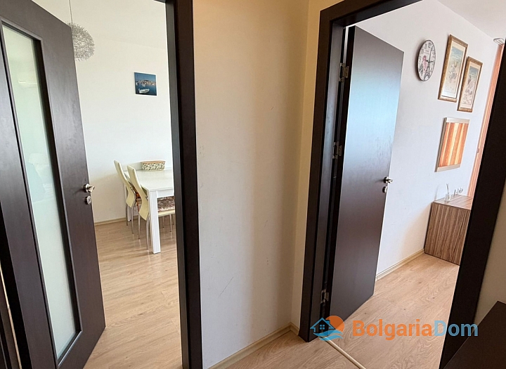 Apartament z jedną sypialnią i widokiem na morze. Zdjęcie 6